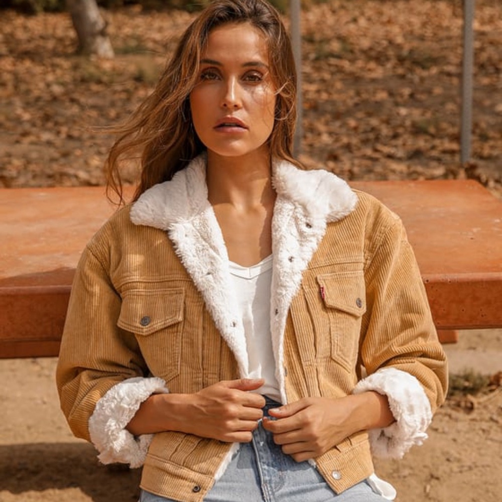 Levi Premium - Heritage Tan Corduroy Faux Fur Trucker Jacket